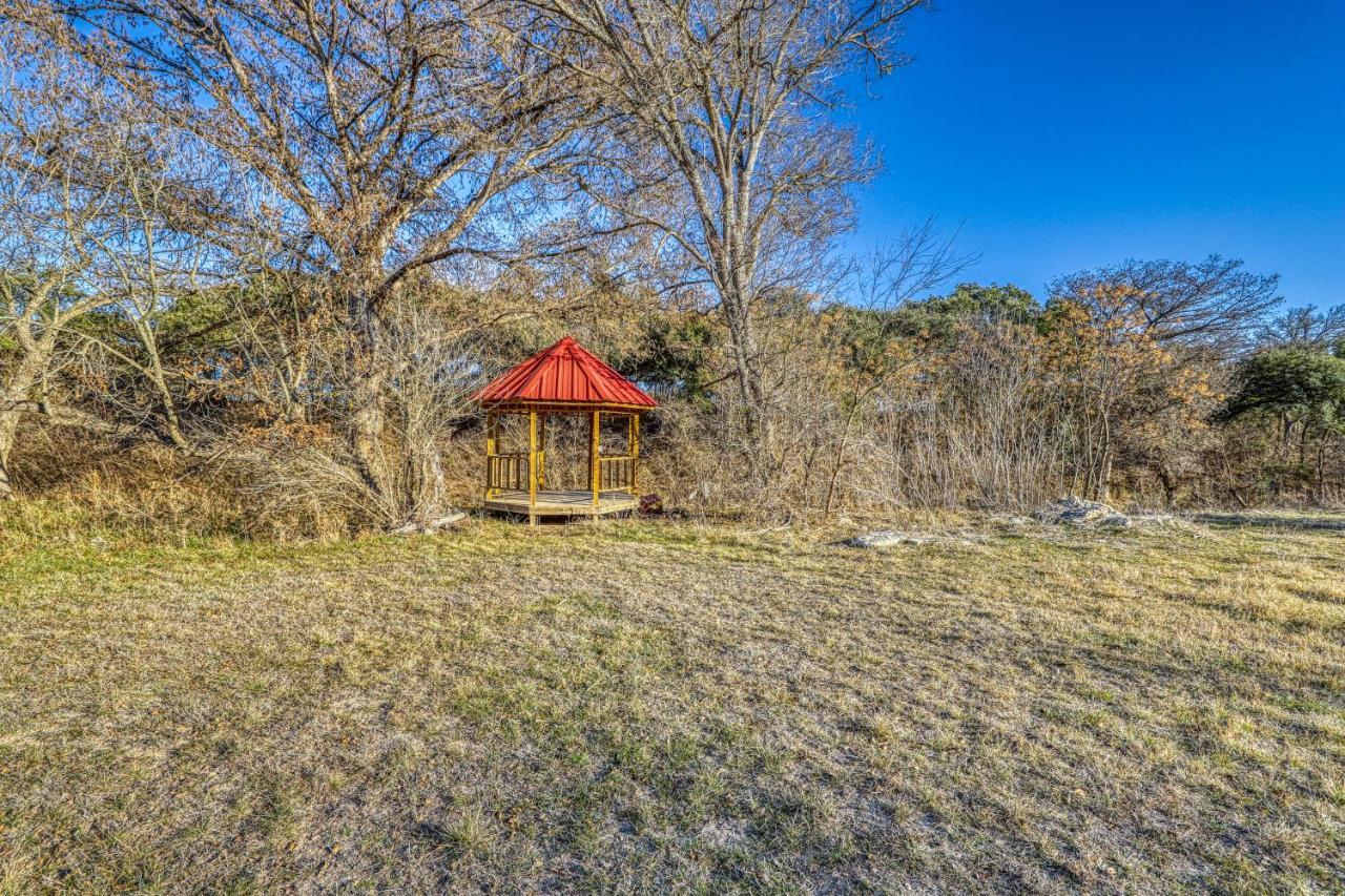 The Pecan @ Mendelbaum Winery Guest Cabins Villa Fredericksburg Exteriör bild
