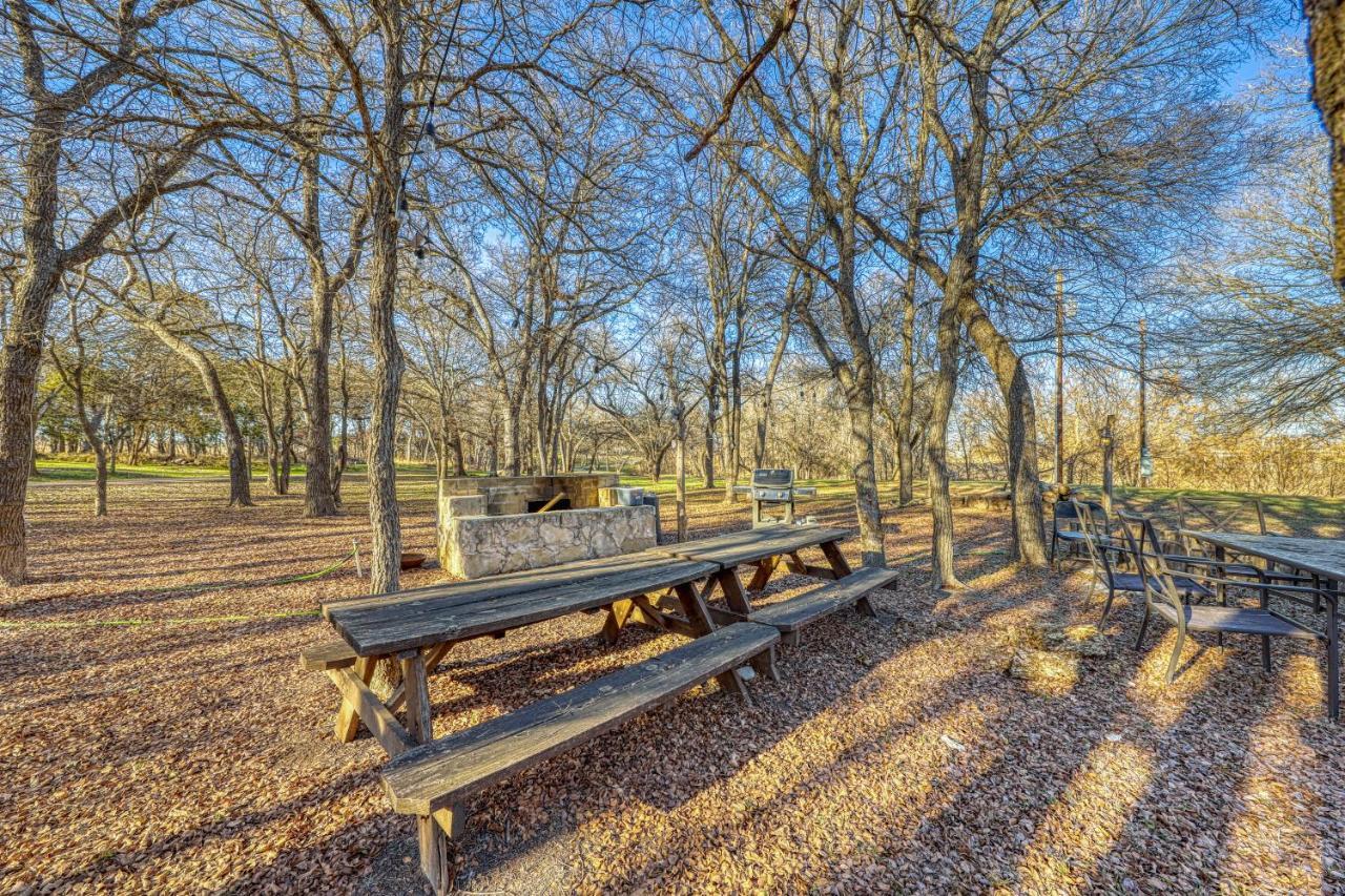 The Pecan @ Mendelbaum Winery Guest Cabins Villa Fredericksburg Exteriör bild